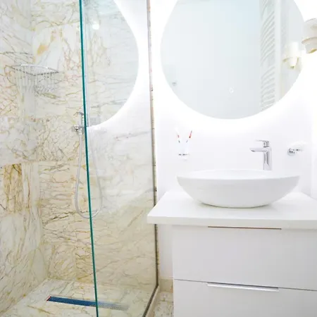 Daire Universitate-elegant-champagne Gift- Self Check-in -therme Package On Request *