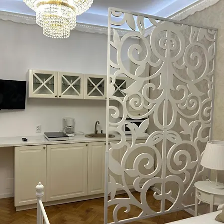 Elegant - Square *