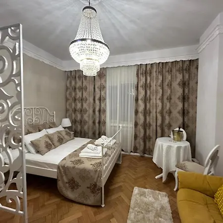 Apartment Elegant - Square *
