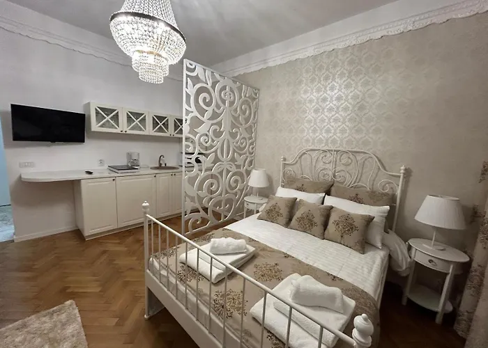 Universitate-elegant-champagne Gift- Self Check-in -therme Package On Request Appartement Bucarest