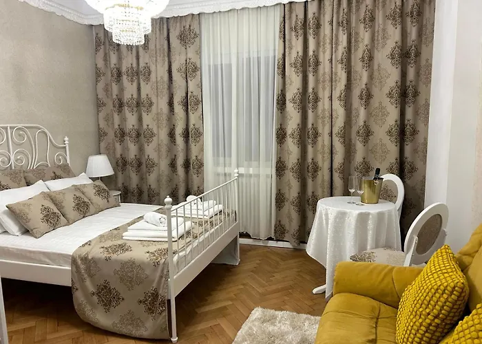 Universitate-elegant-champagne Gift- Self Check-in And Out Апартаменти