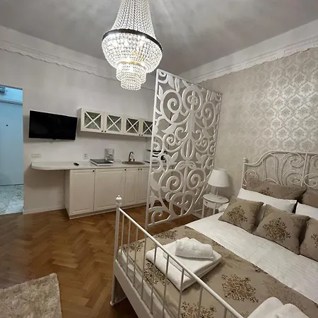 Apartman Universitate-elegant-champagne Gift- Self Check-in Bukarest