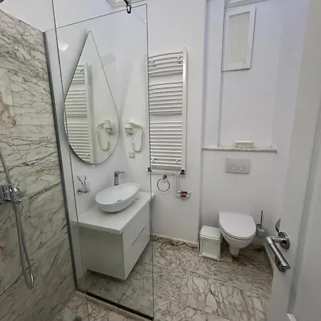 דירה Universitate-elegant-champagne Gift